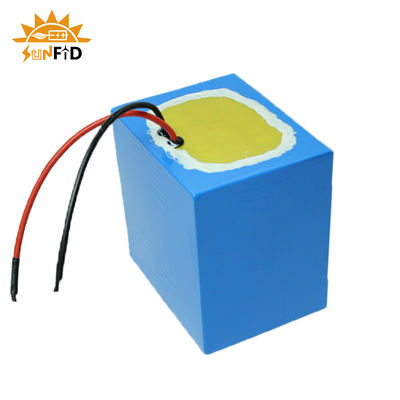 12.8V 6Ah Paquete de Batería de Litio 32700 Paquete de Batería Recargable LiFePO4 para Luz Solar de Calle
