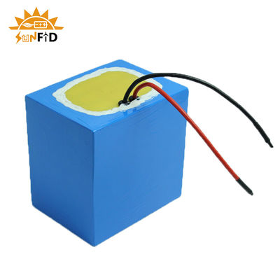 12.8V 6Ah Paquete de Batería de Litio 32700 Paquete de Batería Recargable LiFePO4 para Luz Solar de Calle